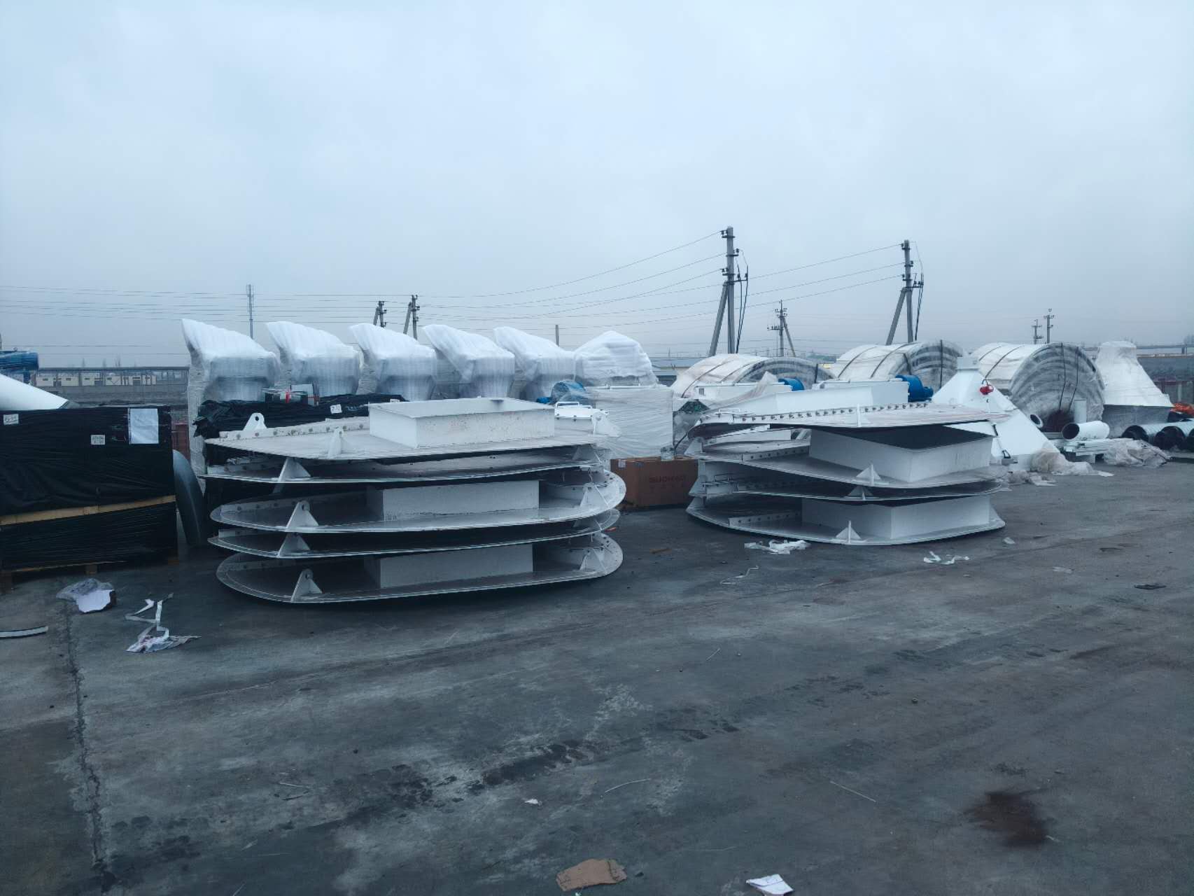 預(yù)拌砂漿設(shè)備安裝現(xiàn)場(chǎng)